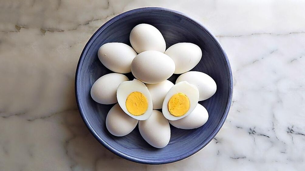 تخم مرغ یک محصول ضروری در رژیم غذایی شیمیایی است